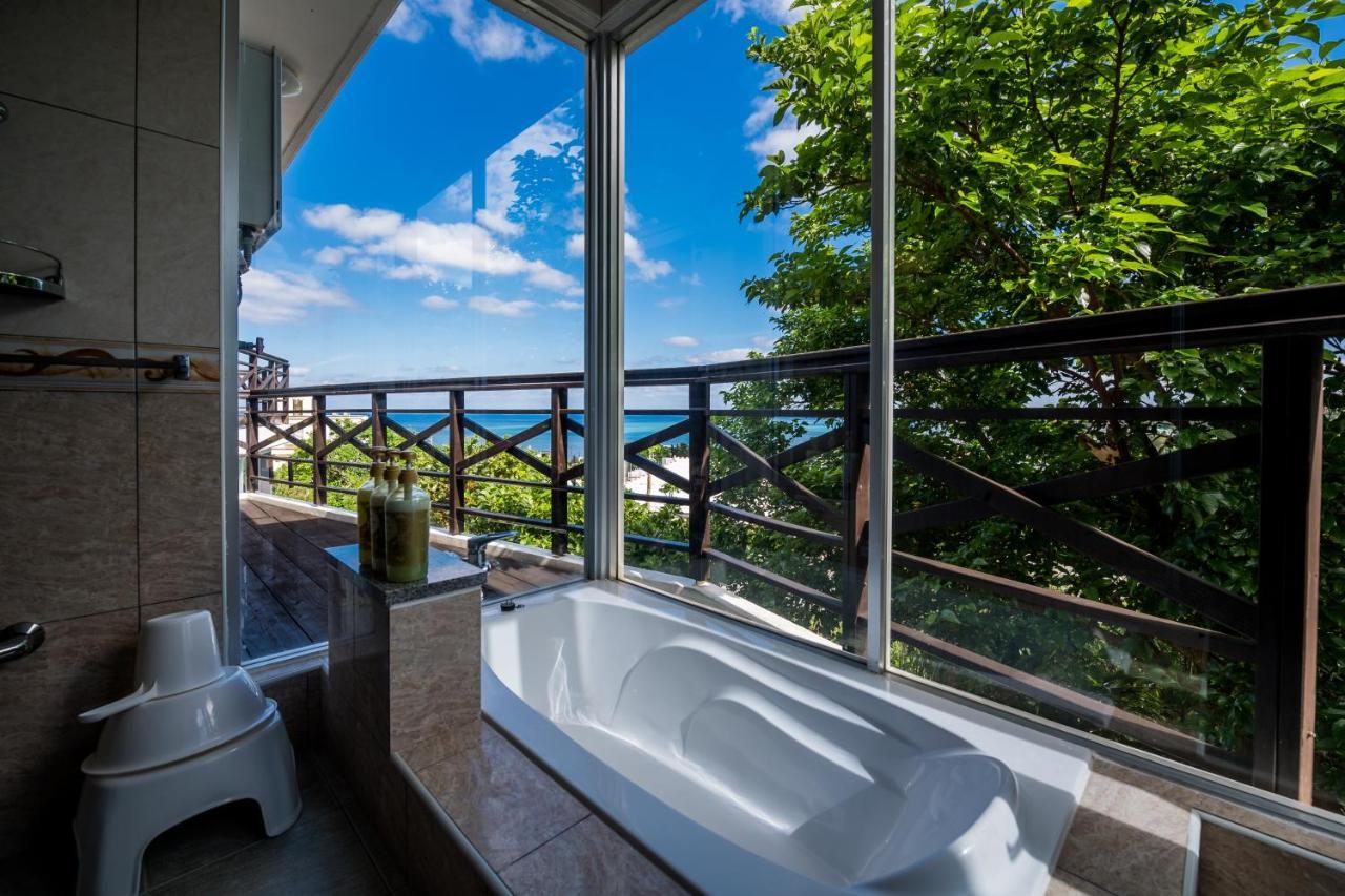 E-Horizon Resort Condominium 读谷村 外观 照片