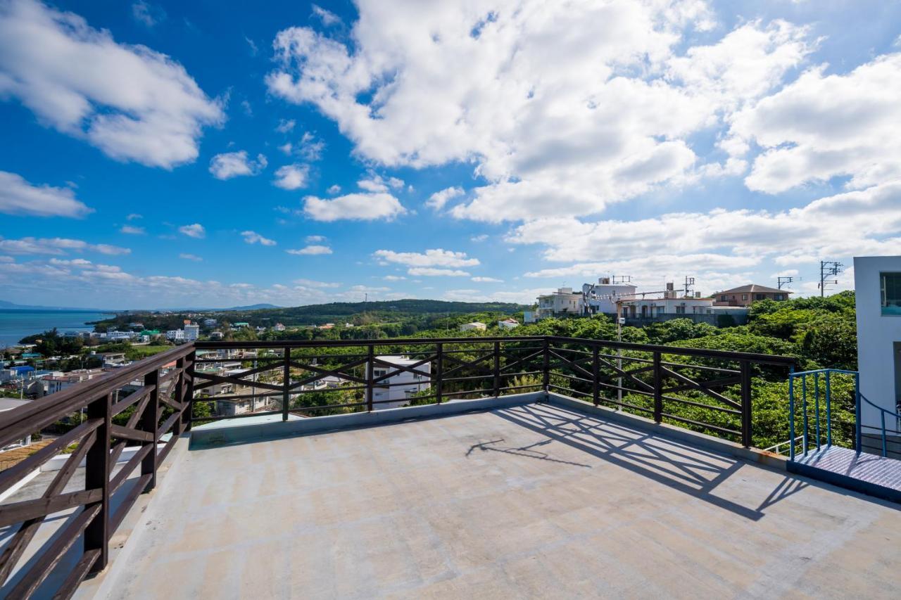 E-Horizon Resort Condominium 读谷村 外观 照片